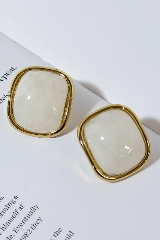 GOLD PLATED RESIN EARRINGS - BEIGE Relaxed Women's 